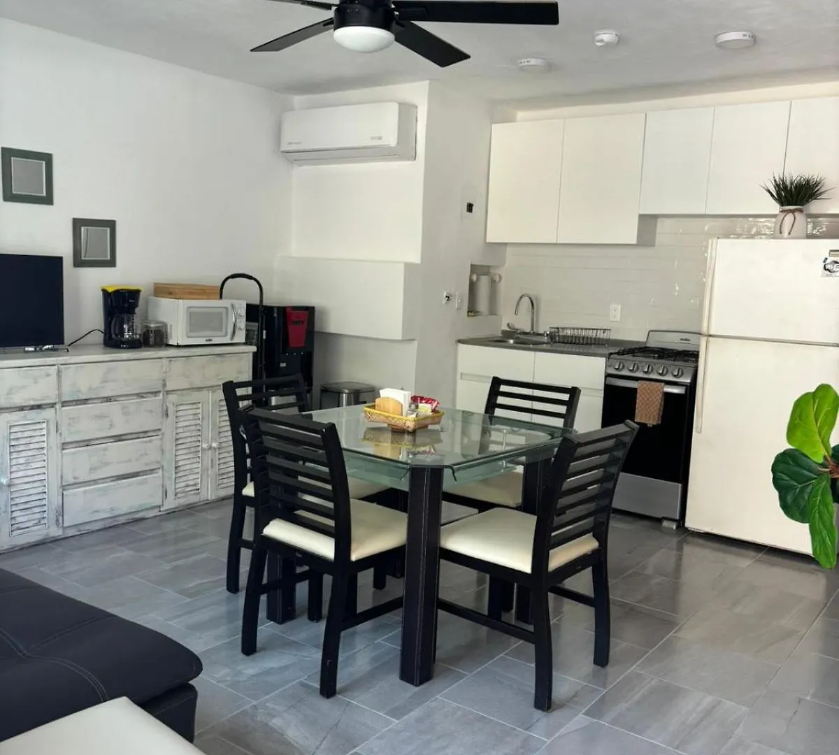 1Bd Apartment With Pool And Beach Access Cancún 0*,  Mexiko